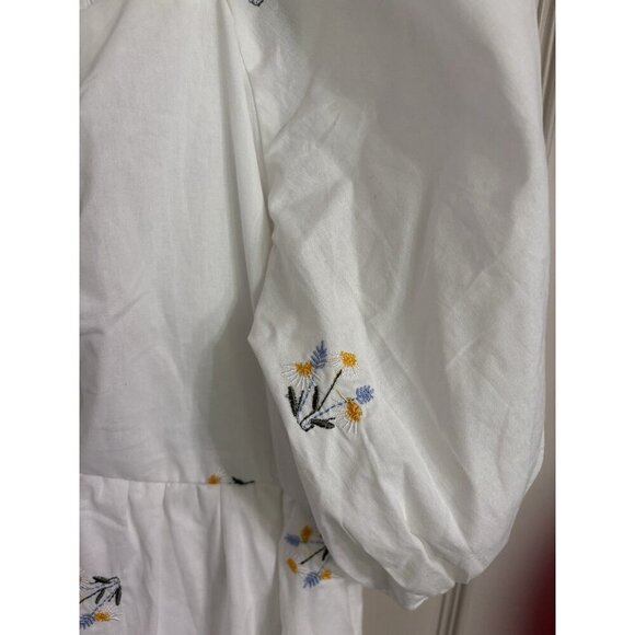 Chicsoul Dress White smocked back Floral Design Top Lined Womens Size 1X NEW - Picture 6 of 9